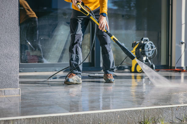 Best Driveway Pressure Washing  in Corinth, TX